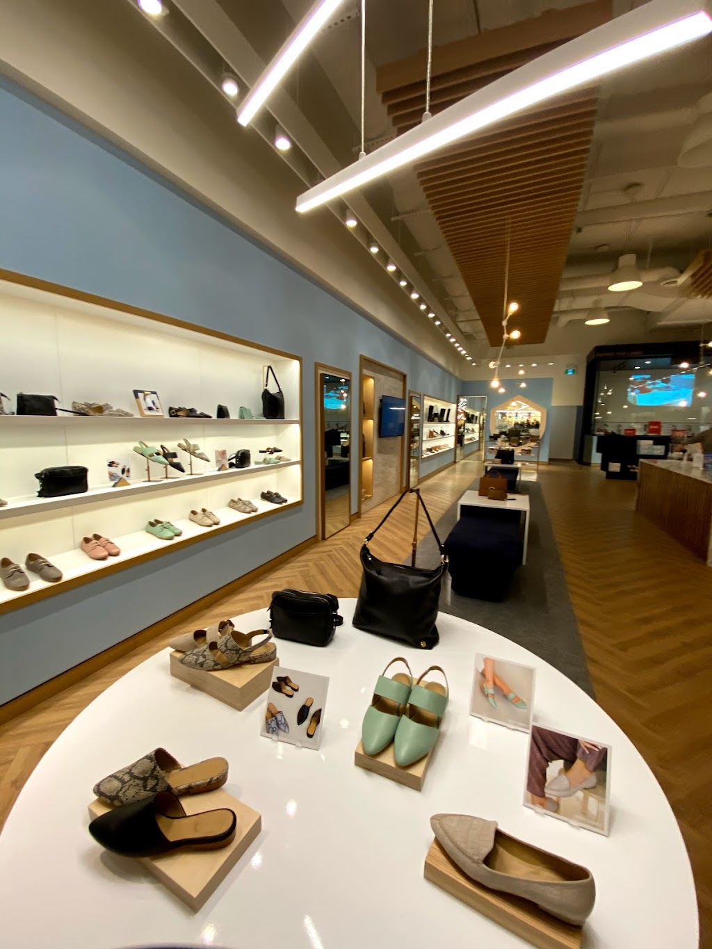 Poppy Barley | 5015 111 St NW #726, Edmonton, AB T6H 4M6, Canada | Phone: (888) 404-5161