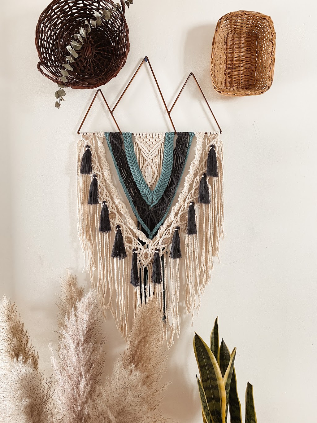 Little Blue Flamingo | 496139 10 Line, Tavistock, ON N0B 2R0, Canada | Phone: (226) 228-4644