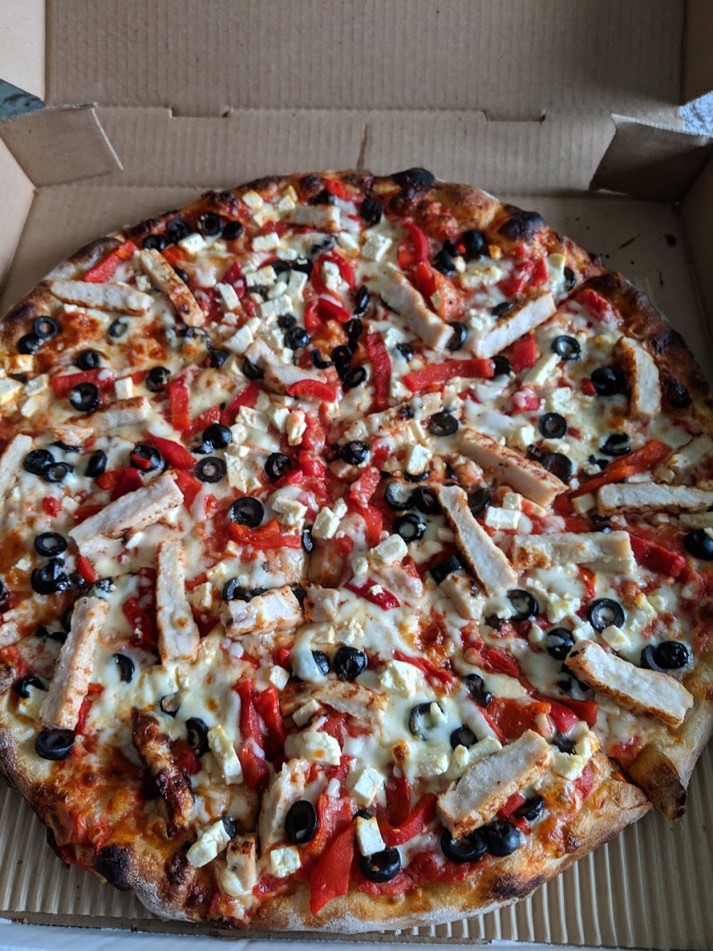 Airport Pizza | 15388 Airport Rd, Caledon East, ON L7C 1E6, Canada | Phone: (905) 584-2288
