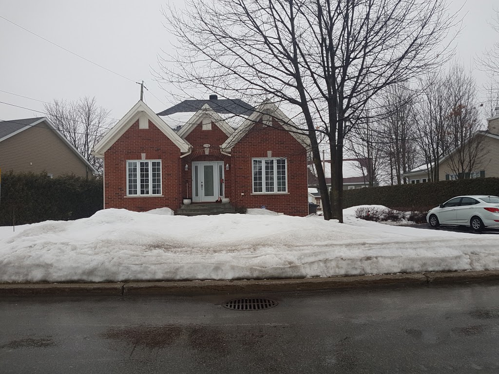 Soraya Danse | 1264 Rue René-Majeau, Joliette, QC J6E 3Z1, Canada | Phone: (450) 758-1291