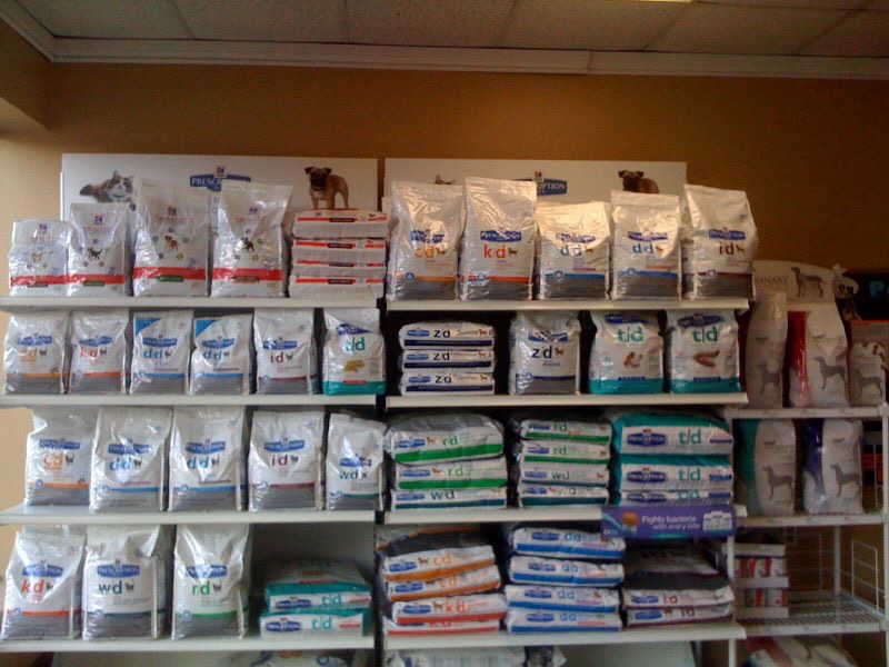 Manitou Animal Hospital | 5 Manitou Dr Unit 2-3, Kitchener, ON N2C 2J6, Canada | Phone: (519) 893-1360