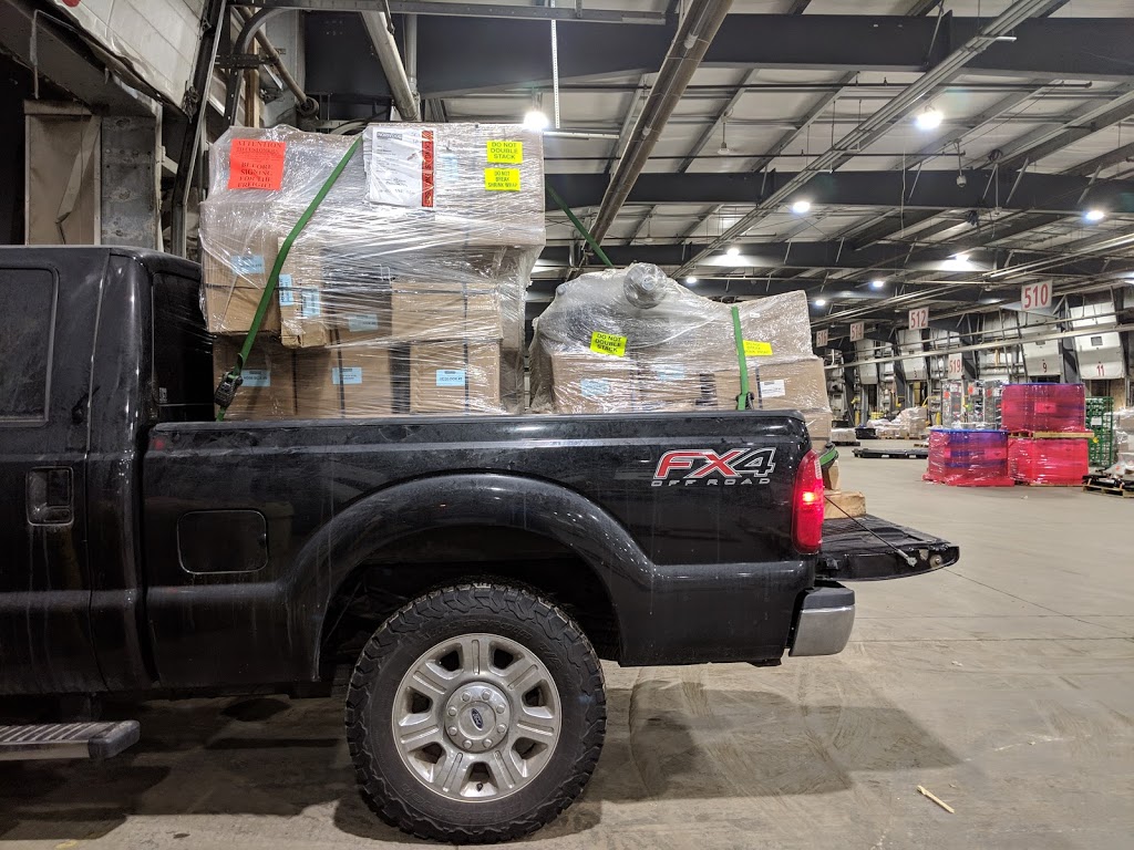 Manitoulin Transport | 9500 Venture Ave SE, Calgary, AB T3S 0A1, Canada | Phone: (403) 720-9770