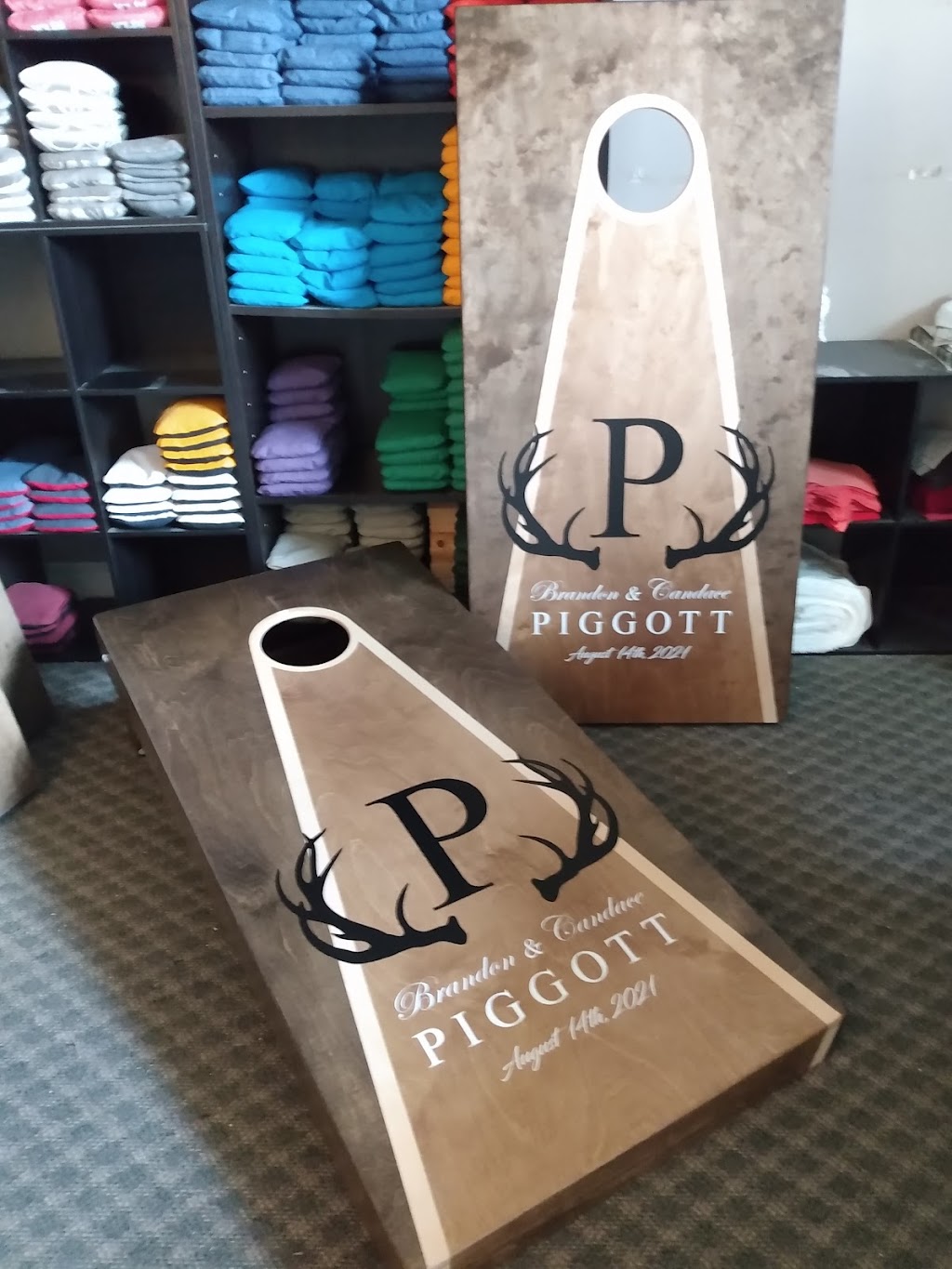 JCCORNHOLE | 2222 Snyders Rd E, Petersburg, ON N0B 2H0, Canada | Phone: (519) 578-0258