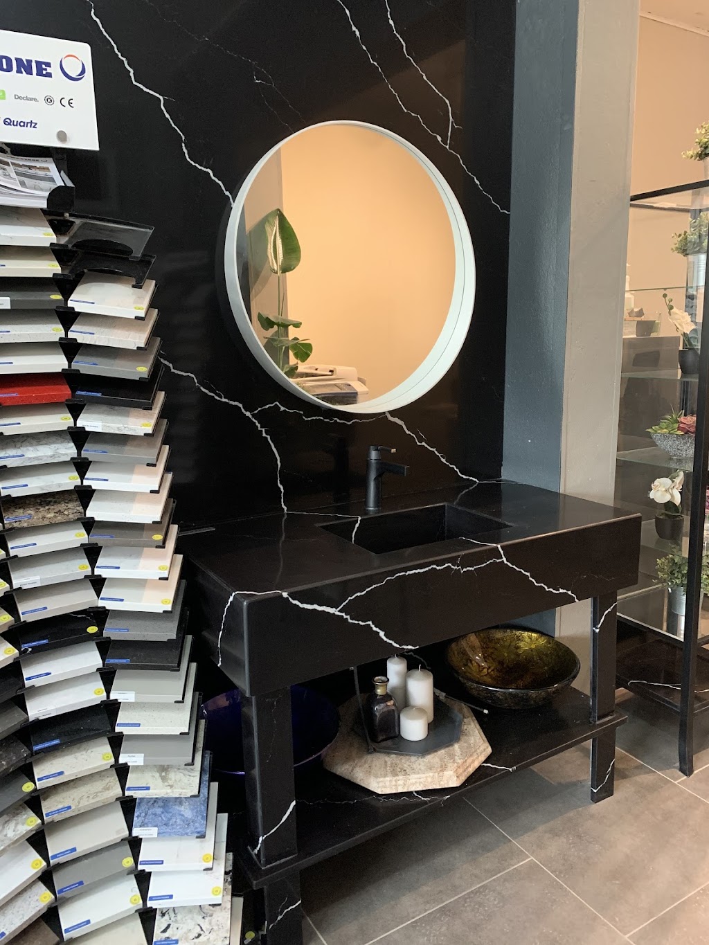 Les Pierres Milestones | 6510 Rue Saint-Patrick, LaSalle, QC H8N 1V2, Canada | Phone: (514) 932-5252