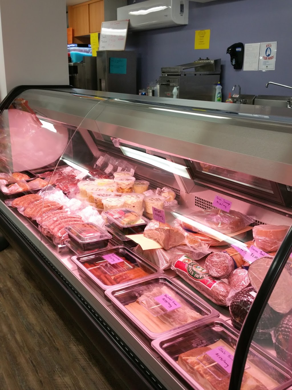 C O Country Market | 39258 Combermere Rd, Combermere, ON K0J 1L0, Canada | Phone: (613) 756-1113