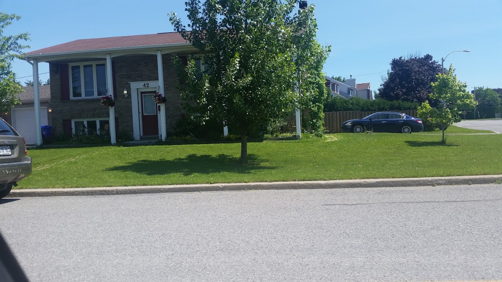Oiseau-Bleu | 110 Avenue de la Drave, Gatineau, QC J8T 6M4, Canada | Phone: (819) 595-2002