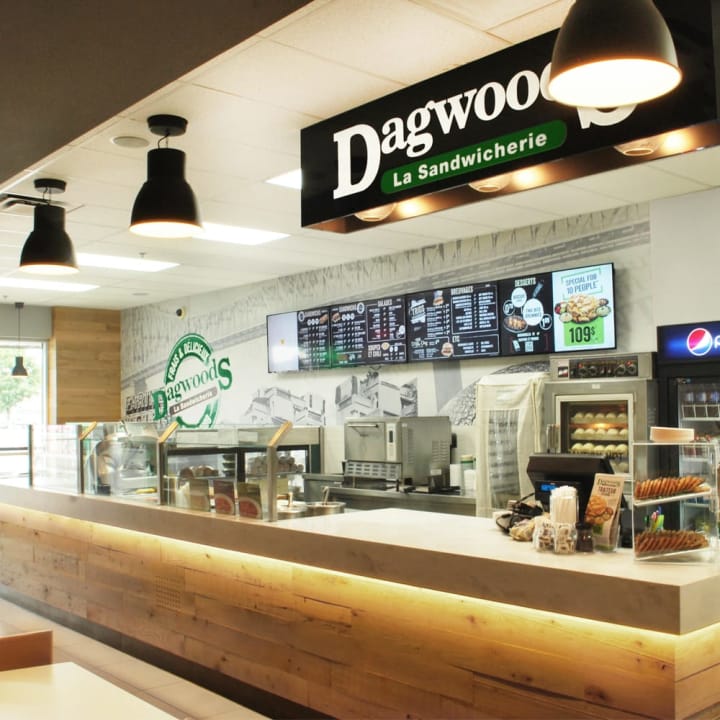 Dagwoods La Sandwicherie | 2015 Boulevard Marcel-Laurin, Saint-Laurent, QC H4R 1K4, Canada | Phone: (514) 336-0026