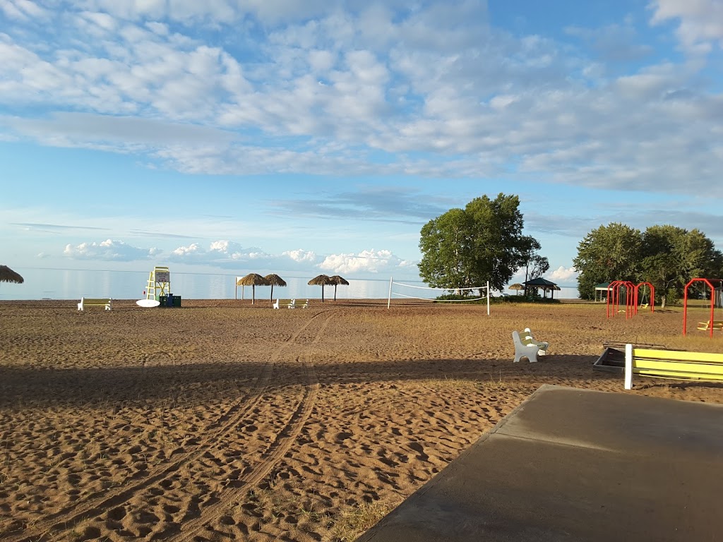 Camping Plage Blanchet | 121 QC-169, Desbiens, QC G0W 1N0, Canada | Phone: (418) 346-5436
