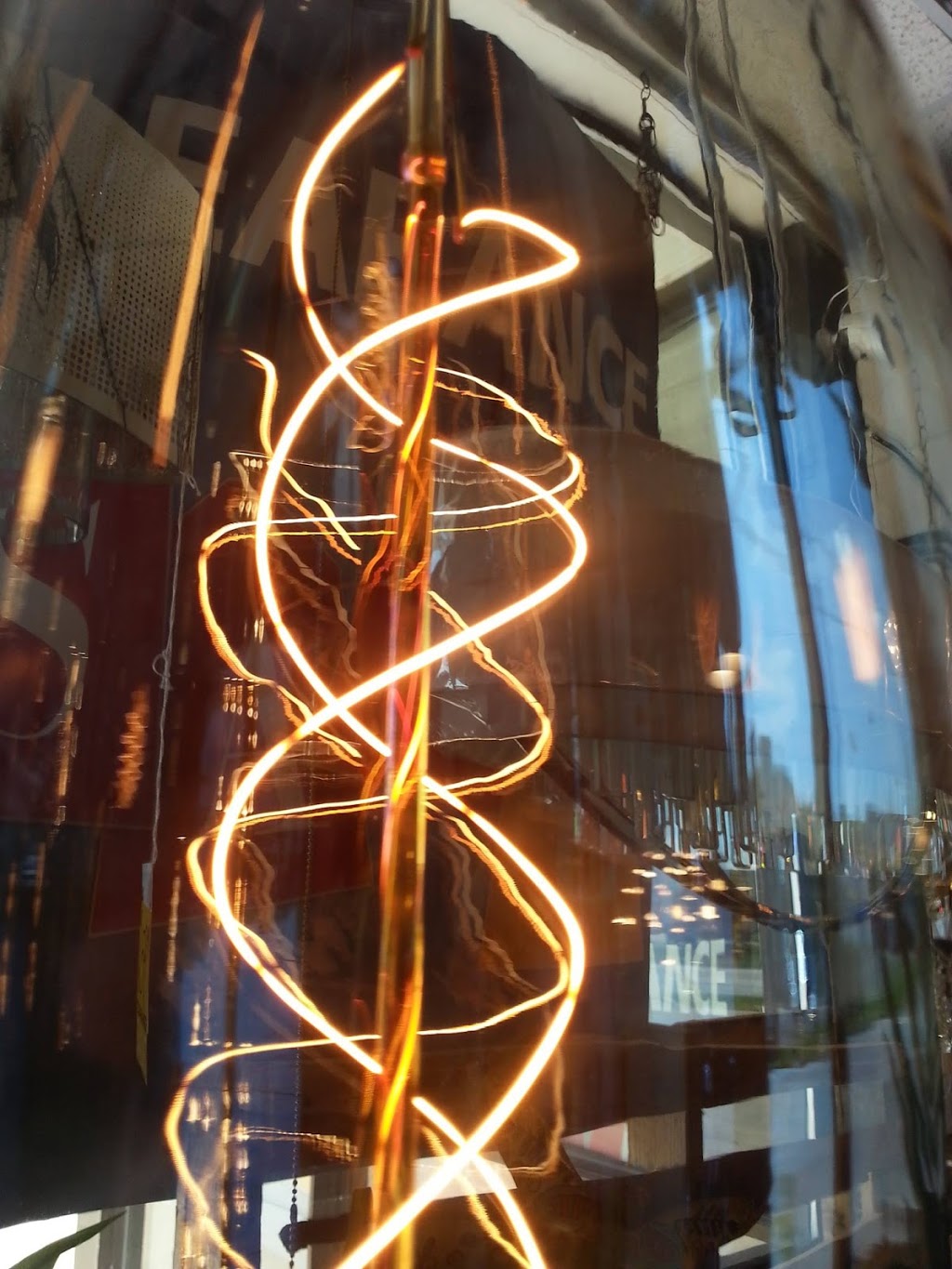 Living Lighting | 245 Guelph St, Georgetown, ON L7G 4A8, Canada | Phone: (905) 873-2996