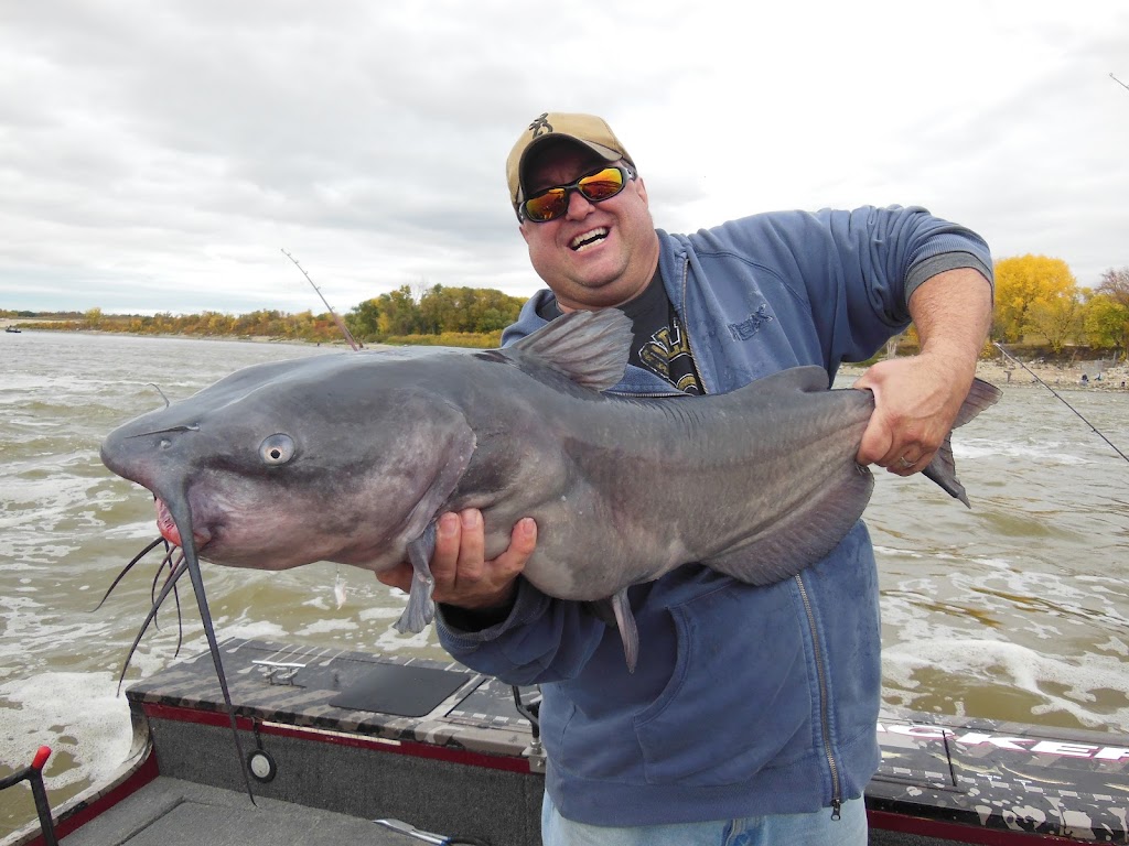 Blackwater Cats Outfitter | Box 69 Group 7 RR#1, East Selkirk, MB R0E 0M0, Canada | Phone: (204) 990-2171