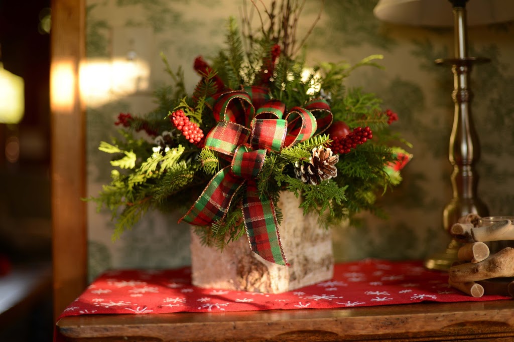 Vermont Designer Wreaths | 39 Hitchcock Dr, Newport, VT 05855, USA | Phone: (802) 673-6794