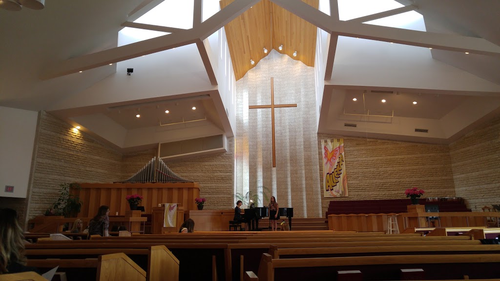 Prairie Spirit United Church (Name changed from Sturgeon Creek U | 207 Thompson Dr, Winnipeg, MB R3J 3E2, Canada