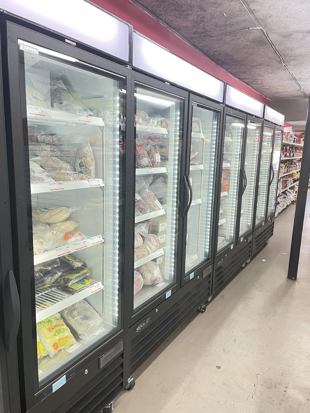 Epicerie Fine | 10 Rue Saint-Joseph, Granby, QC J2G 6T6, Canada | Phone: (450) 330-4446