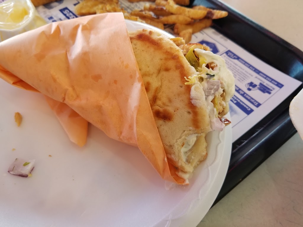 Restaurant La Belle Province | 872 Montée Sainte-Thérèse, Saint-Jérôme, QC J5L 2L1, Canada | Phone: (450) 436-1393