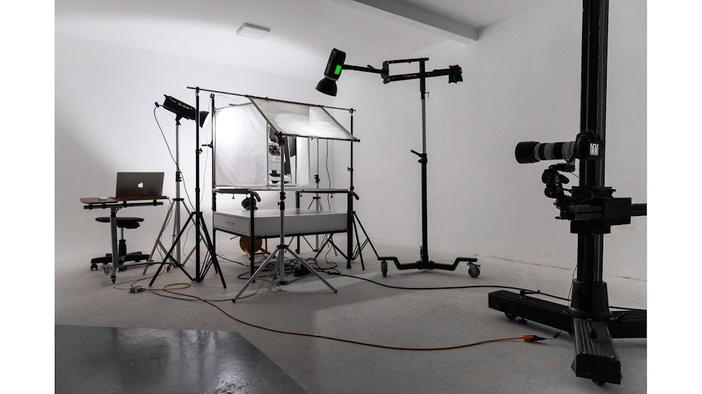West Coast Product Photography | 5564 Wallace Rd, Richmond, BC V7E 2C5, Canada | Phone: (778) 302-8231