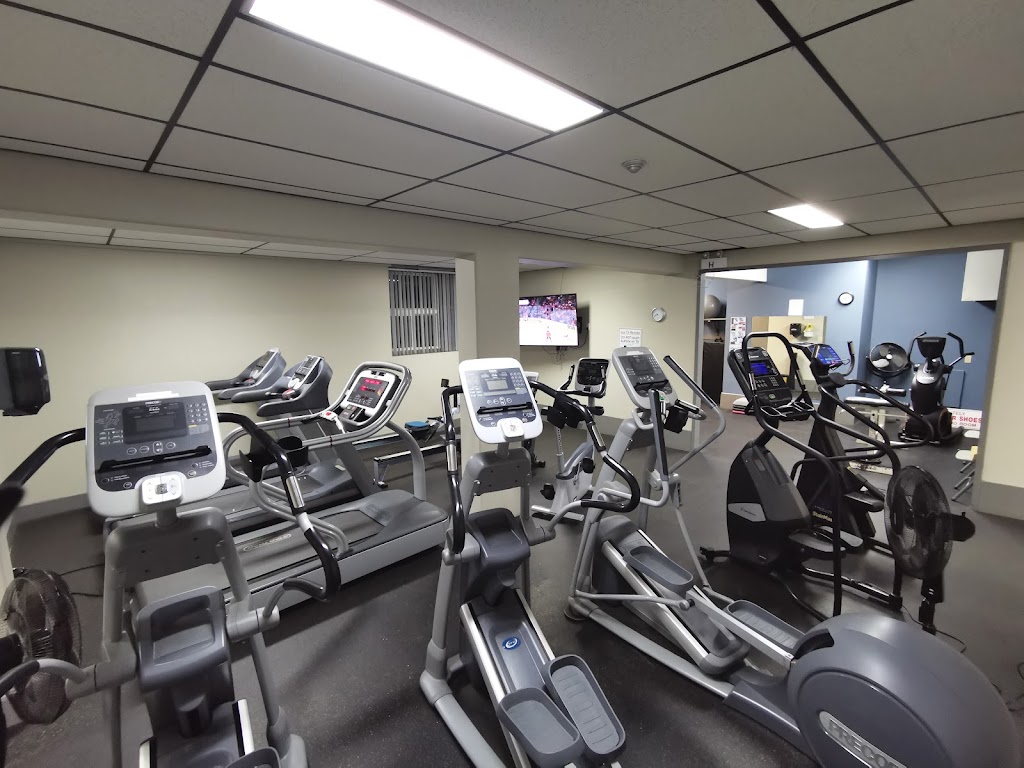 Joes Weight Training & Fitness | 942 Hyde St, Pincher Creek, AB T0K 1W0, Canada | Phone: (403) 627-4471