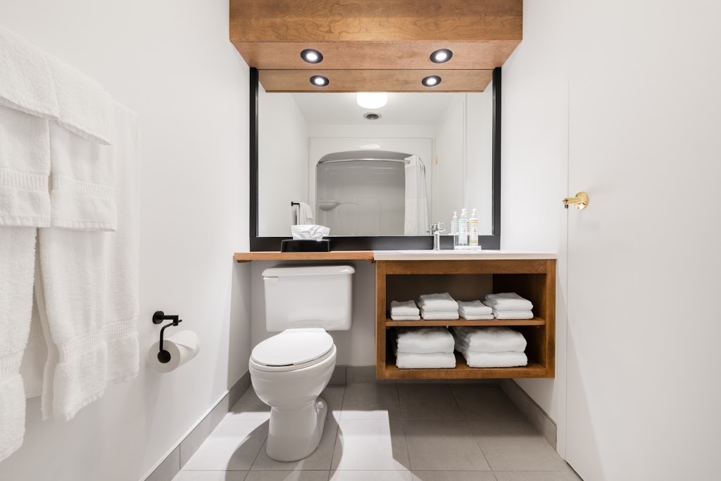 AX Hotel | 860 Rue Lalonde, Mont-Tremblant, QC J8E 1A1, Canada | Phone: (888) 429-6000