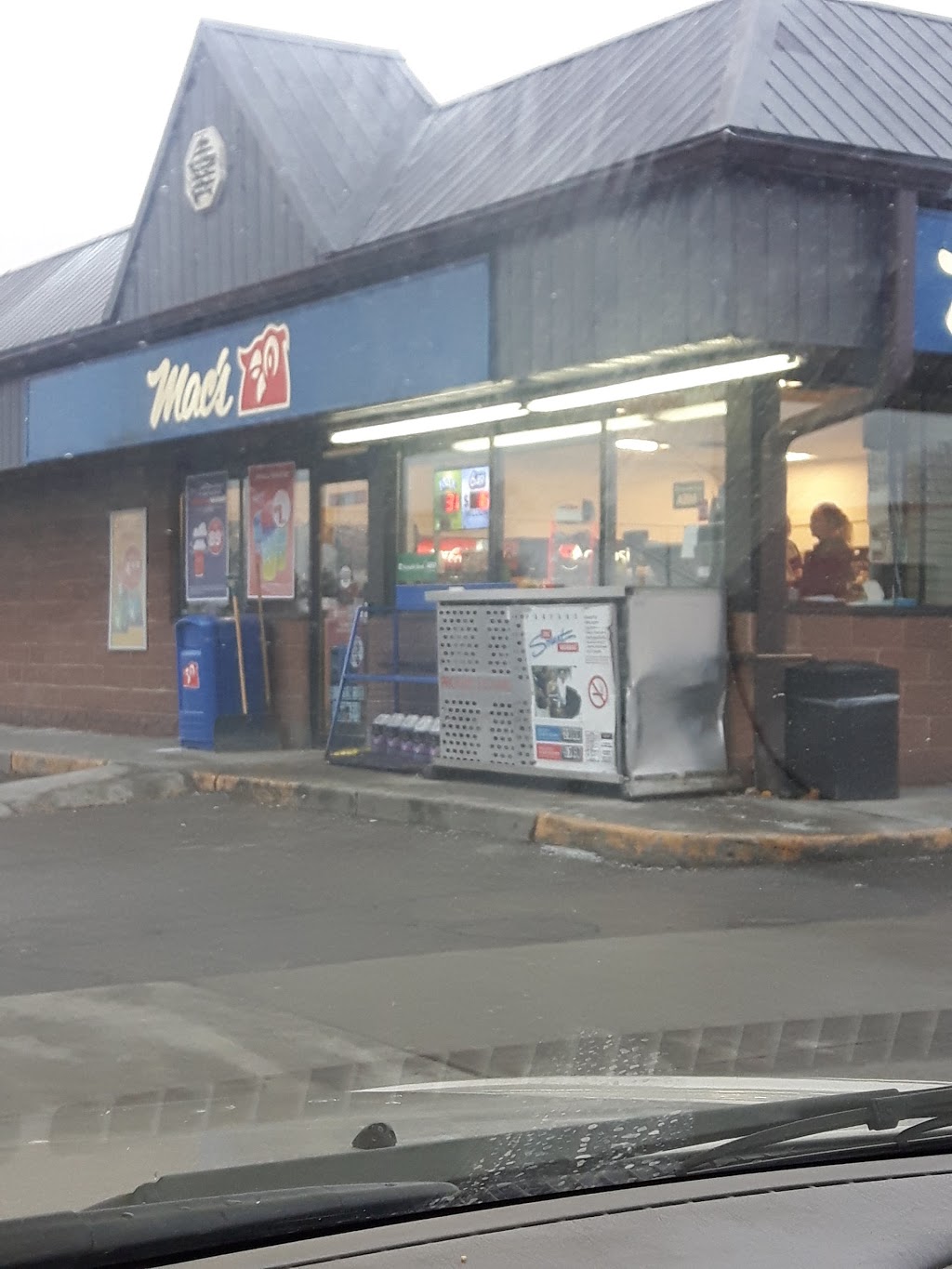 Circle K | 395 Daniel St S, Arnprior, ON K7S 3G9, Canada | Phone: (613) 623-9457