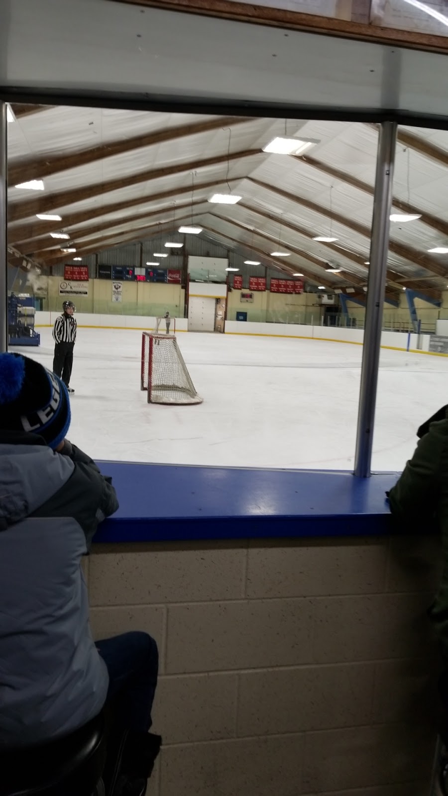 Bothwell Area Sports & Community Centre | 860 Main St, Bothwell, ON N0P 1C0, Canada | Phone: (519) 695-2827
