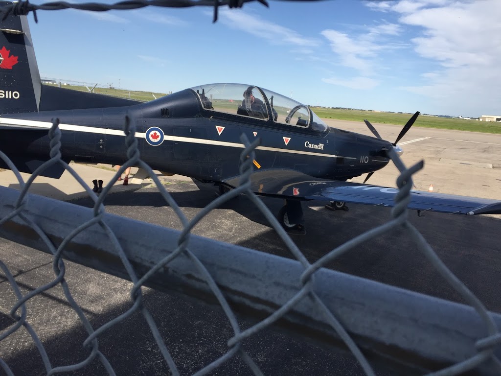 Canada Weather Svc | 1441 Aviation Park NE, Calgary, AB T2E 8M7, Canada | Phone: (403) 299-7878
