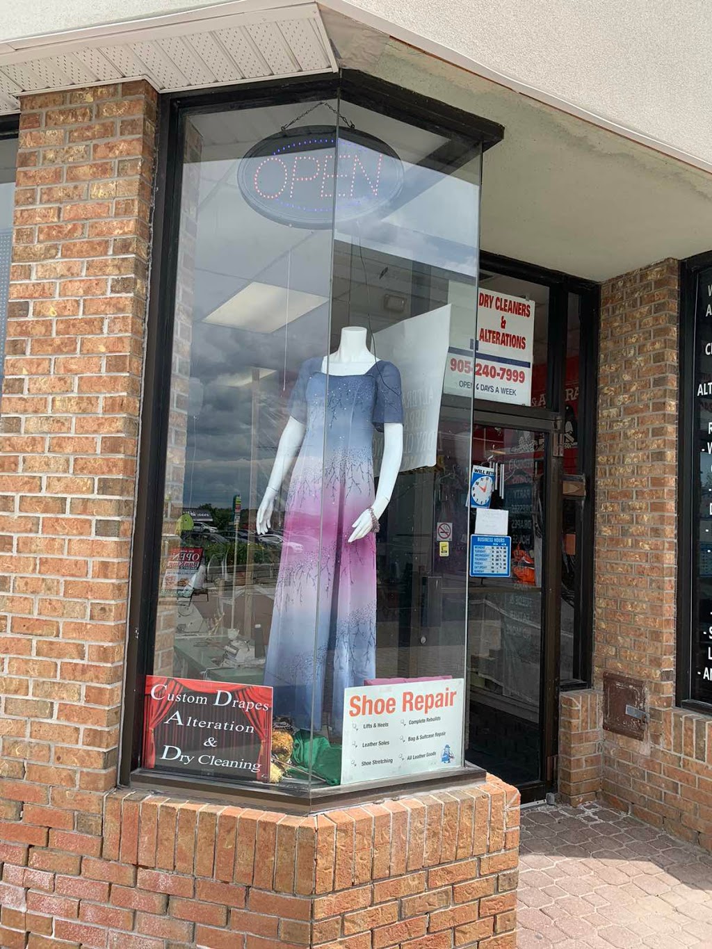 Whitby Alterations and Dry Cleaning | 1801 Dundas St E, Whitby, ON L1N 9G3, Canada | Phone: (905) 240-7999