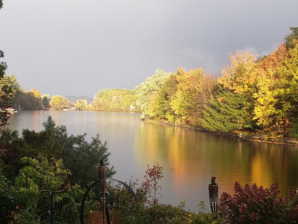 Fairy Avenue Getaway | 25 Fairy Ave, Huntsville, ON P1H 1G7, Canada | Phone: (416) 467-7868