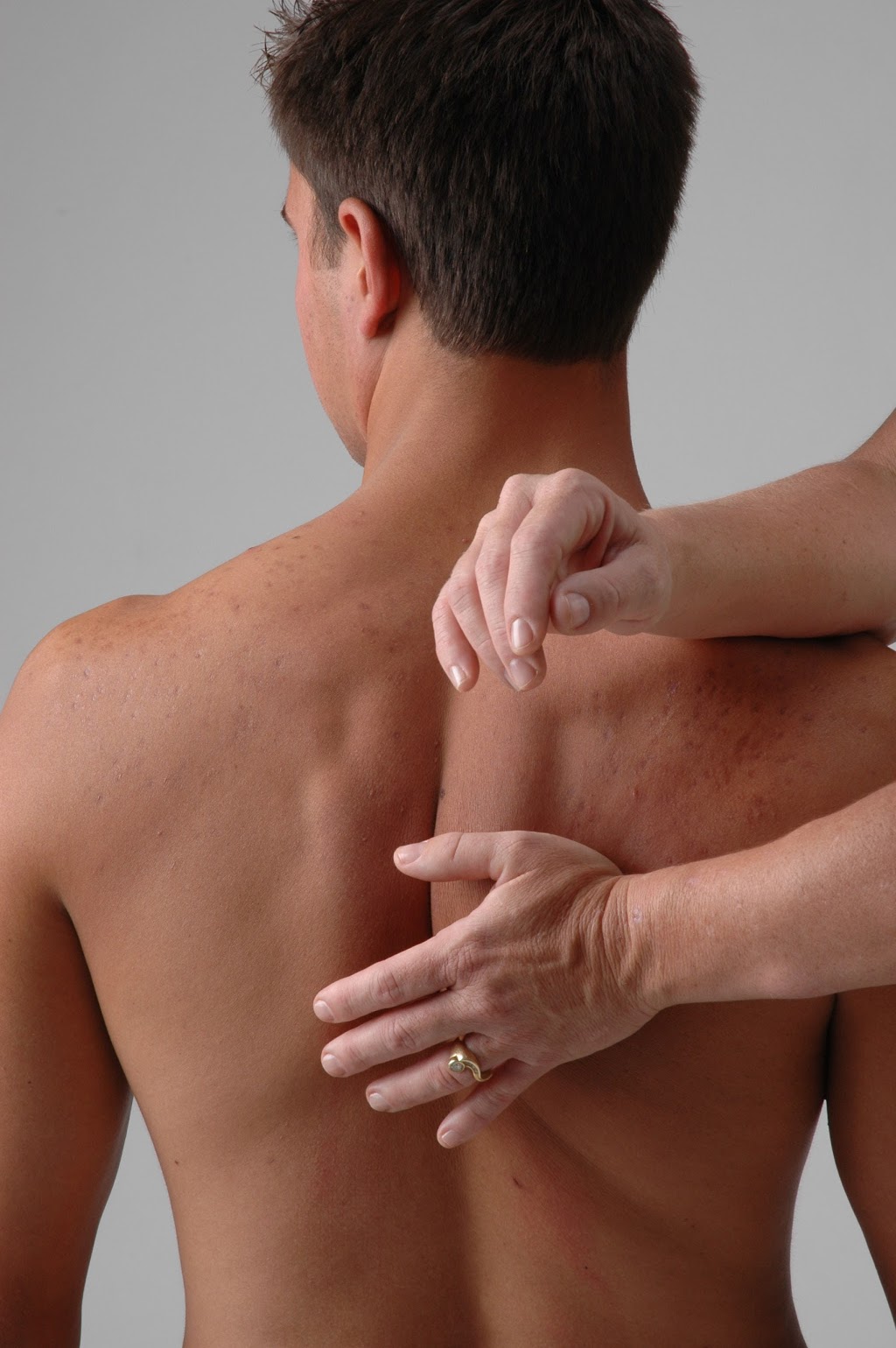 Stephanie Brossard ~ Rolfing® Structural Integration | 656 Winchester Ave, Nanaimo, BC V9R 4B8, Canada | Phone: (250) 327-8046