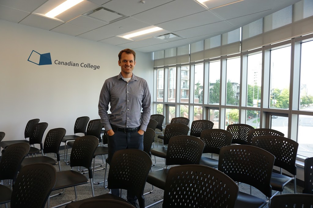 Canadian College | 13402 104 Ave, Surrey, BC V3T 1V6, Canada | Phone: (604) 688-9366