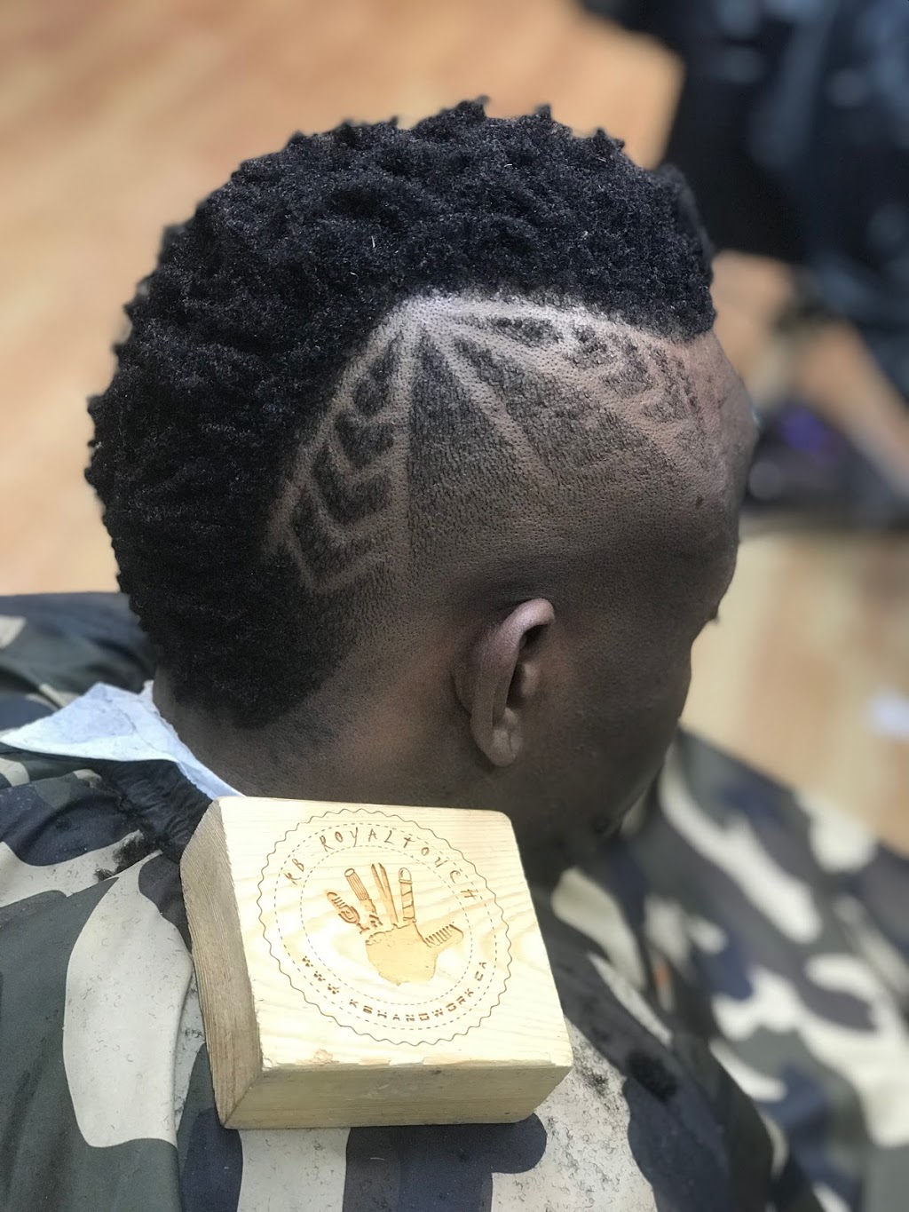 ROYAL TOUCH BARBERING SERVICES | 357 Langside St, Winnipeg, MB R3B 2G2, Canada | Phone: (204) 295-9924