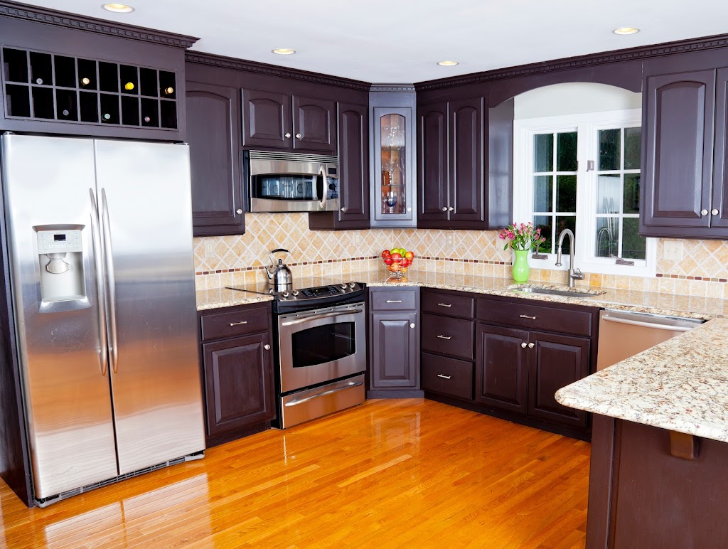 Rose Gold Painting | 175 Adams Close, Red Deer, AB T4R 3C8, Canada | Phone: (587) 507-4714