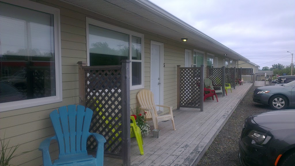 Hillcrest View Inn | 11054 NS-6, Pugwash, NS B0K 1L0, Canada | Phone: (866) 779-7377