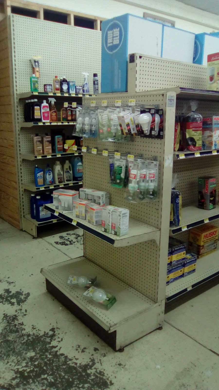 Defranco Hardware & Rental | 3105 Pine Ave, Niagara Falls, NY 14301, USA | Phone: (716) 285-3393