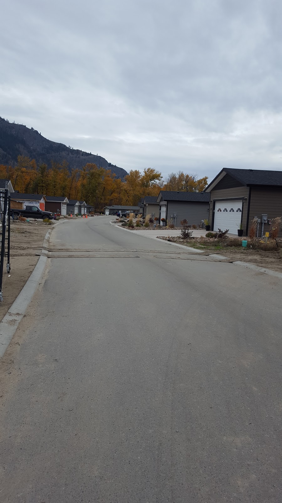 NAPA Auto Parts - NAPA Associate Oliver | 5852 Main St, Oliver, BC V0H 1T9, Canada | Phone: (250) 498-3425