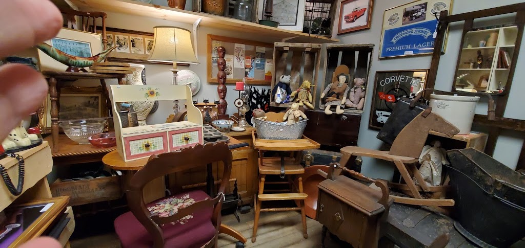 East End Vendors Market | 7272 ON-26, Stayner, ON L0M 1S0, Canada | Phone: (705) 428-5550