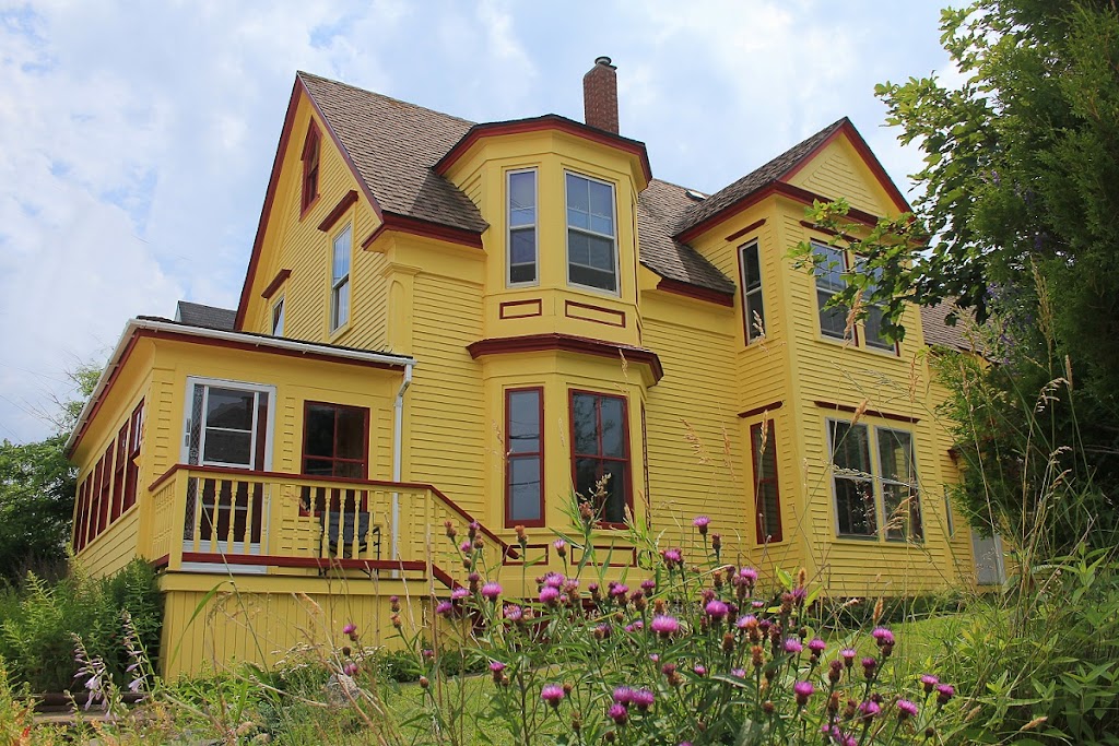 Digby Visitor Information Ctr | 237 Shore Rd, Digby, NS B0V 1A0, Canada | Phone: (902) 245-5714