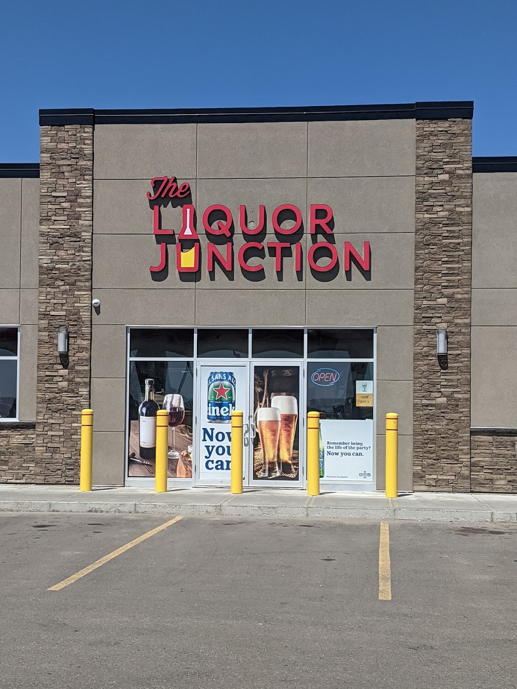 The Liquor Junction | 103 1 Junction Drive, Penhold, AB T0M 1R0, Canada | Phone: (587) 501-3102