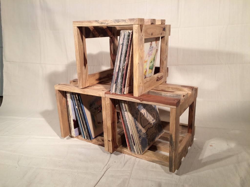 Vinyl Cubes | 54 Florizel Ave, Nepean, ON K2H 9R1, Canada | Phone: (613) 286-2245