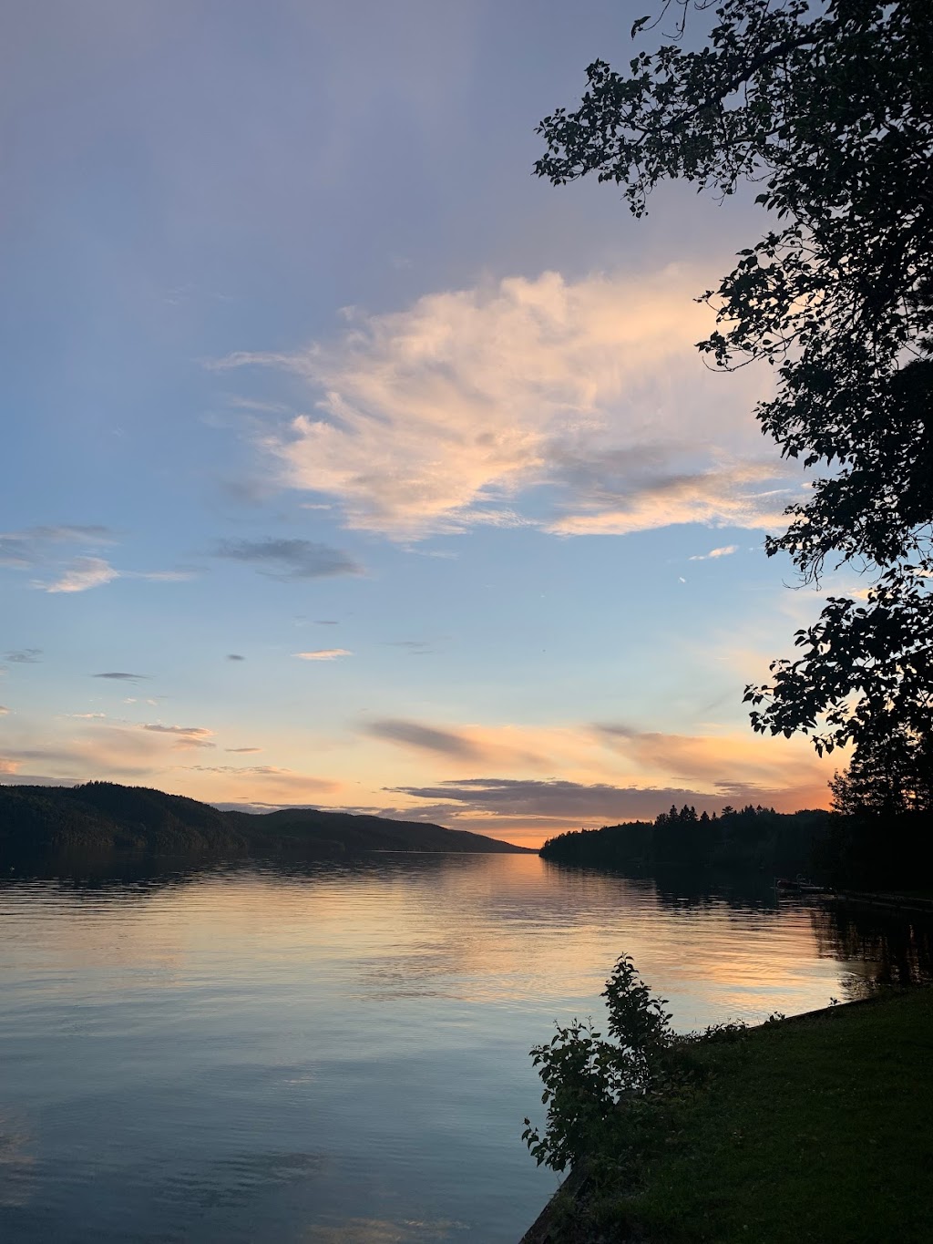 Tourist center Lac-Kénogami | 9000 Rte de Kénogami, Jonquière, QC G7X 0H9, Canada | Phone: (800) 665-6527