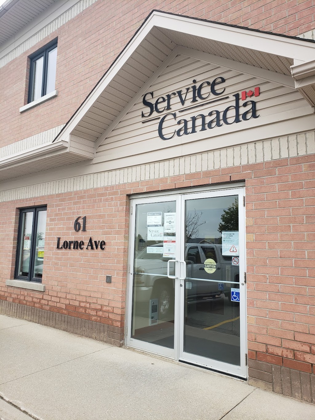 Service Canada Centre | 61 Lorne Ave W #2, Stratford, ON N5A 6S4, Canada | Phone: (800) 622-6232