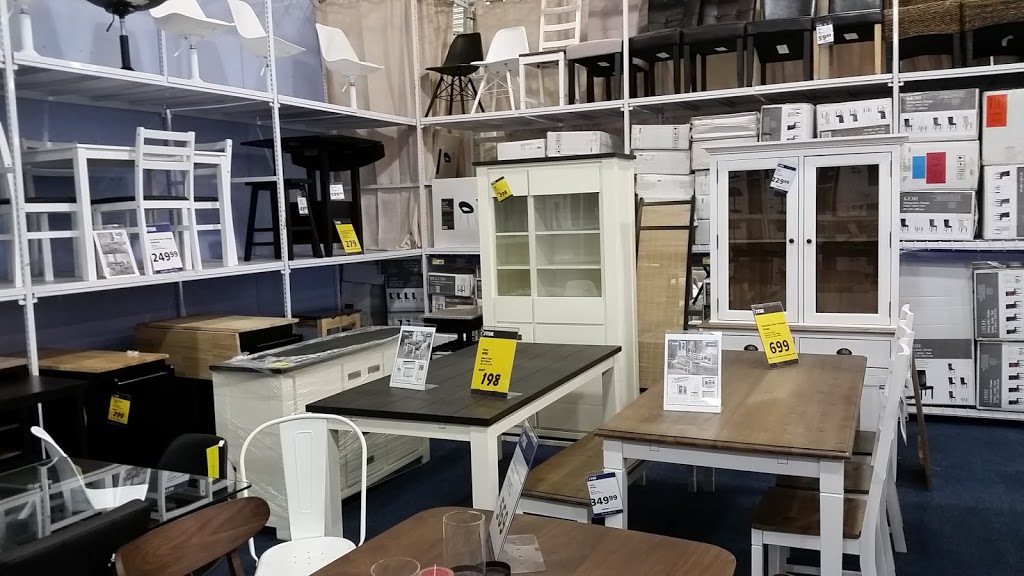 Faubourg Boisbriand | Avenue des Grandes Tourelles, Boisbriand, QC J7H 0E7, Canada | Phone: (450) 420-3200