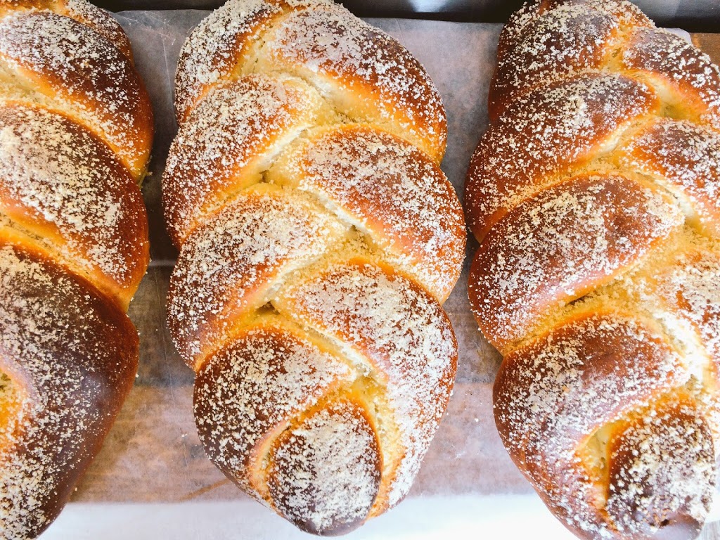 Portuguese Bakery and Syrian Kitchen | 48 Nelson St, Ottawa, ON K1N 7R2, Canada | Phone: (613) 789-8014
