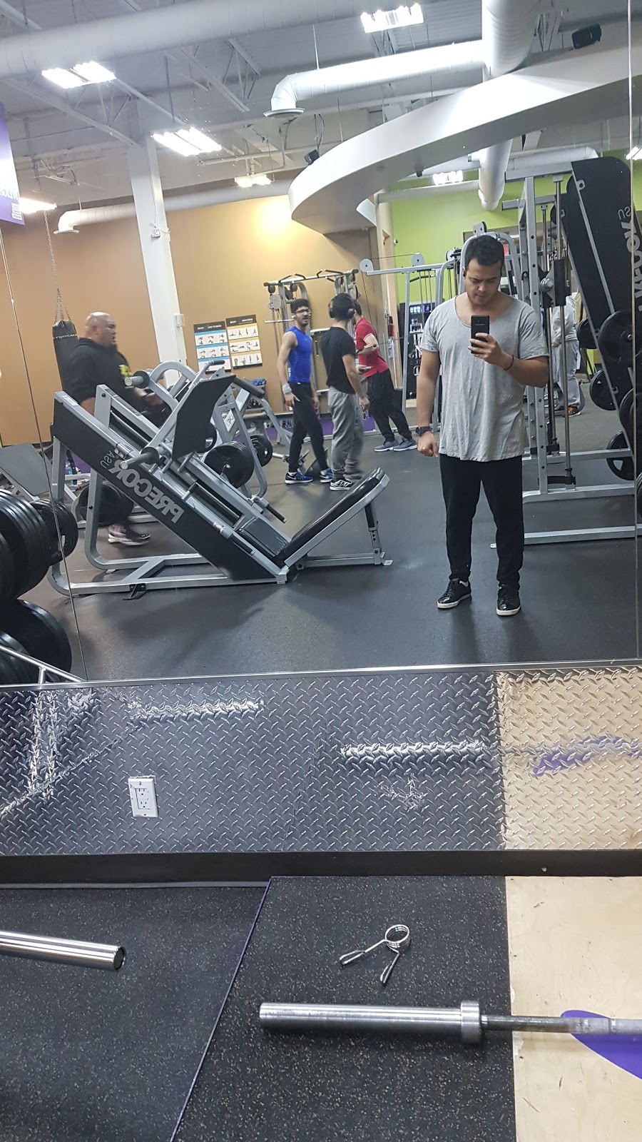 Anytime Fitness | 660 Eglinton Ave W, Mississauga, ON L5R 3V2, Canada | Phone: (905) 507-6453