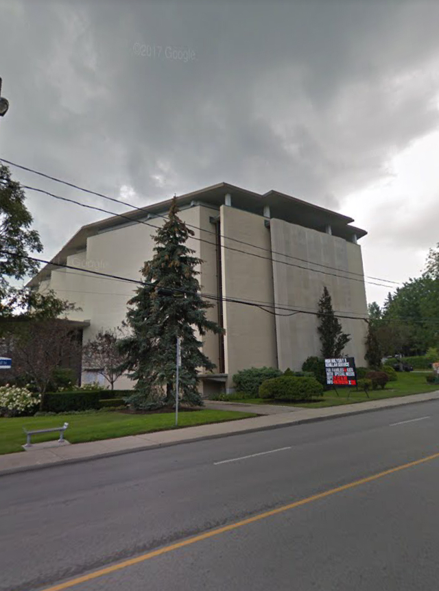 Beth Tzedec | 1700 Bathurst St, York, ON M5P 3K3, Canada | Phone: (416) 781-3511