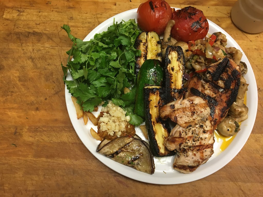 Restaurant Maurizio | 2738 Boulevard Saint-Charles, Kirkland, QC H9H 3B6, Canada | Phone: (514) 697-5070