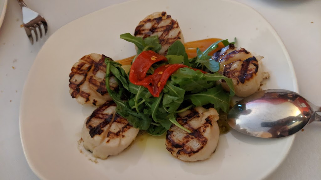 LaVinia Restaurant | 2350 Lake Shore Blvd W, Etobicoke, ON M8V 1B6, Canada | Phone: (647) 748-2350