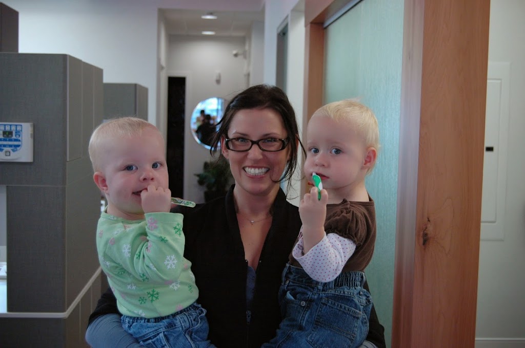 Redtree Dental | 1395 W 6th Ave, Vancouver, BC V6H 0B1, Canada | Phone: (604) 873-3337