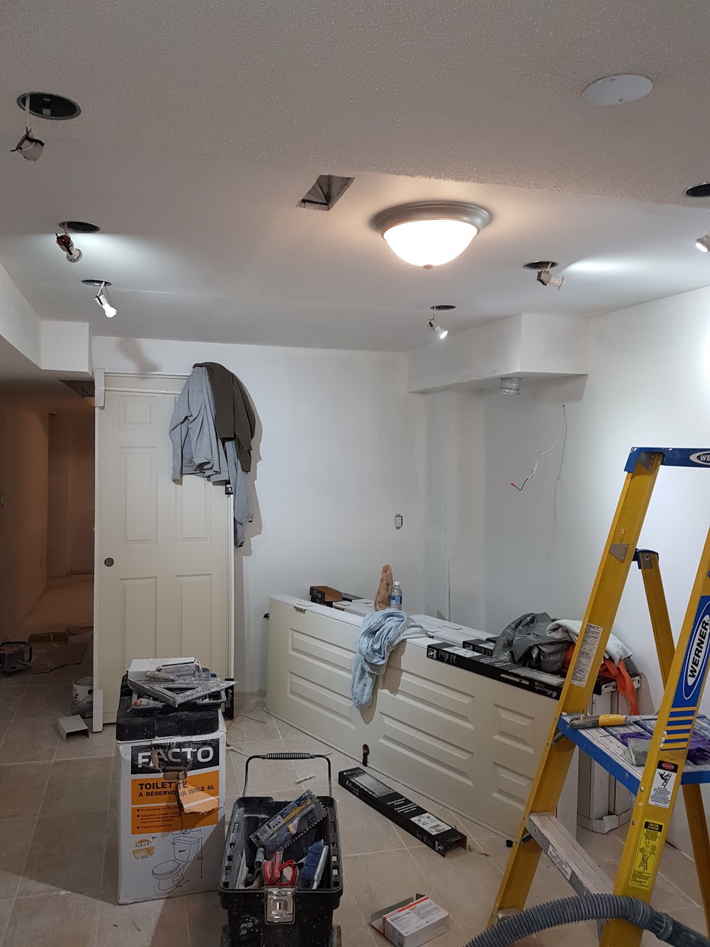 AR Electrical Services Inc | 3107 Cottage Clay Rd, Mississauga, ON L5B 4J4, Canada | Phone: (416) 660-9923