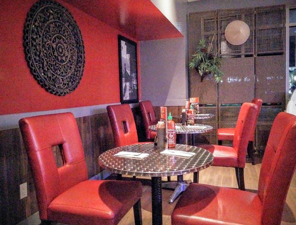 Viet Thai Bistro | 15566 McIvor Blvd SE, Calgary, AB T2Z 4R5, Canada | Phone: (403) 453-2222