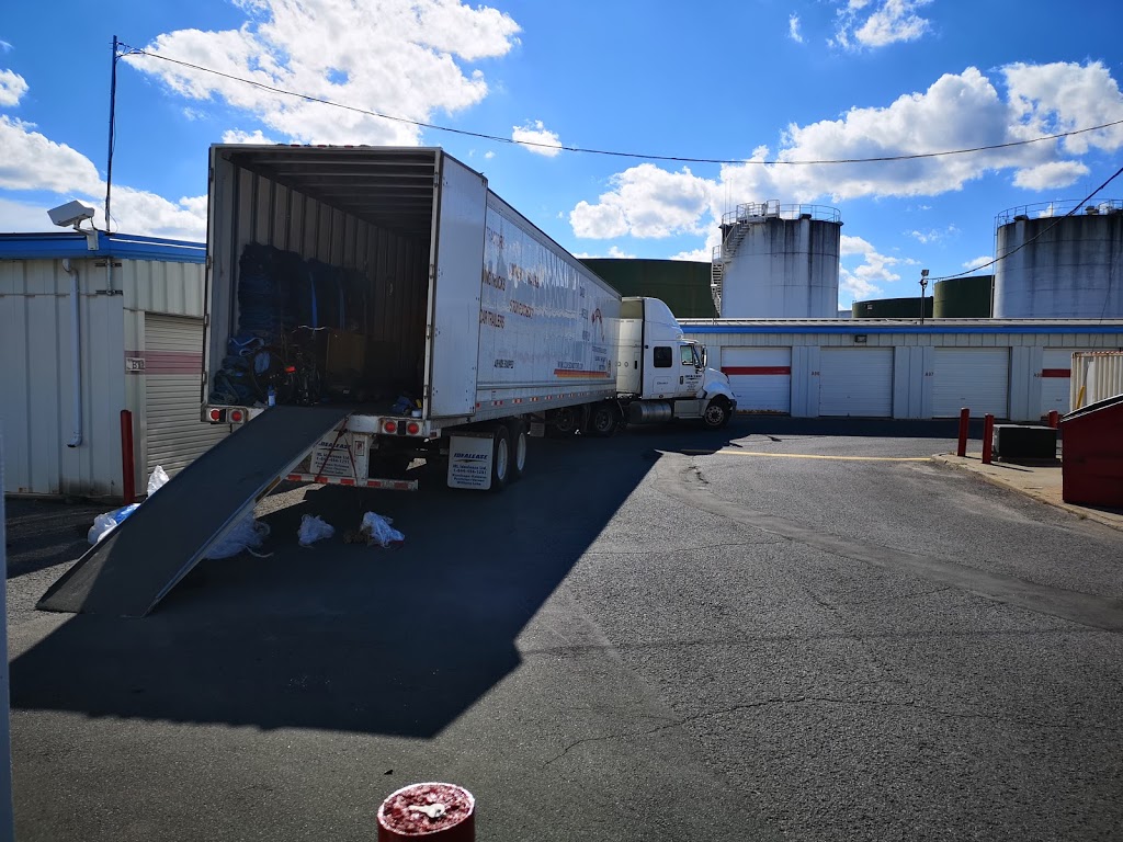 Hugos Moving | 2504 43 St, Vernon, BC V1T 6L1, Canada | Phone: (778) 475-1763