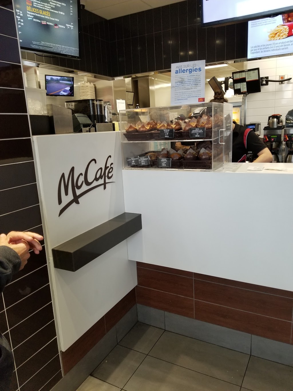 McDonalds | 1154 Rue de la Faune, Québec, QC G3E 1T2, Canada | Phone: (418) 845-6323